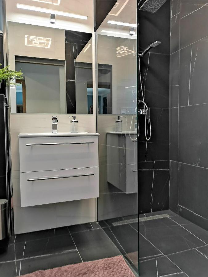Otium Wellness Apartmanhaz بالاتوناكاراتيا المظهر الخارجي الصورة