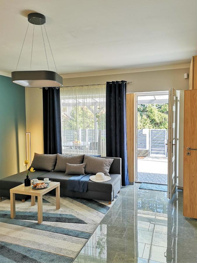 Otium Wellness Apartmanhaz بالاتوناكاراتيا المظهر الخارجي الصورة